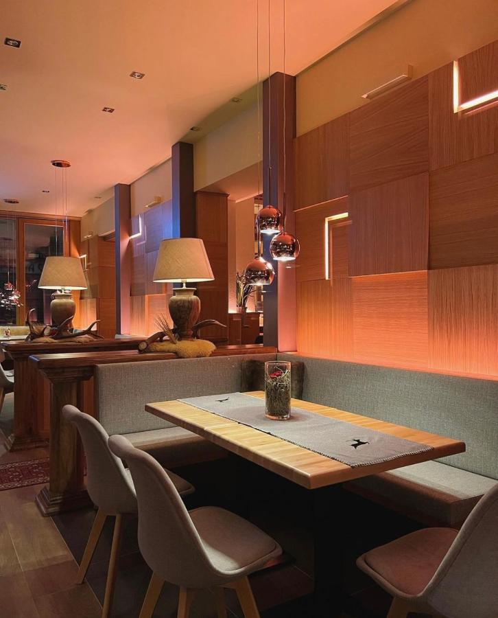 Hotel Moderno Restaurant Serina  Exteriör bild